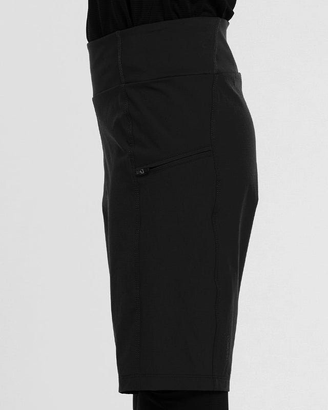 Womens Trail shorts | Black