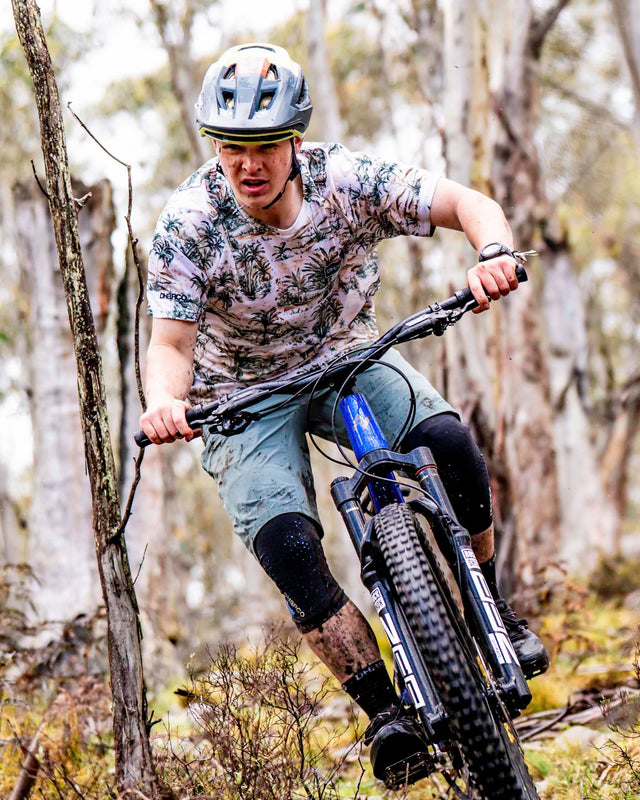 Mens Trail Shorts | Envy